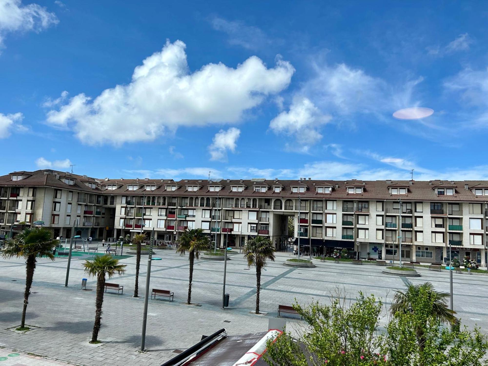 Apartamento Plaza De La Villa Playa Trengandin Ноха Экстерьер фото
